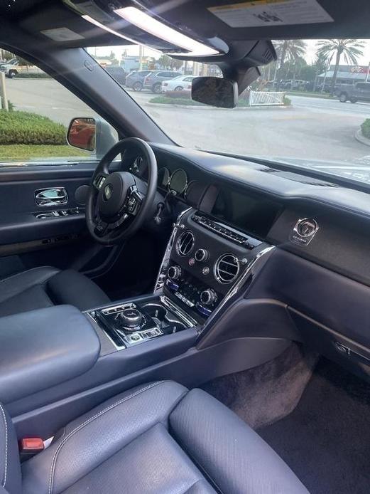 used 2021 Rolls-Royce Cullinan car, priced at $324,820