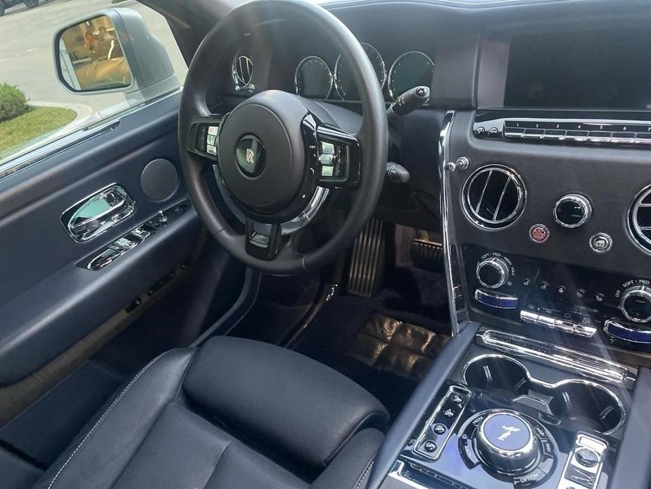 used 2021 Rolls-Royce Cullinan car, priced at $324,820