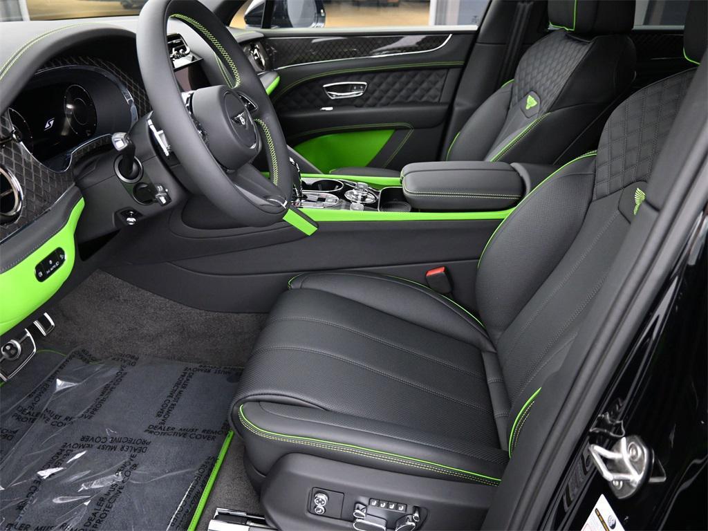 new 2025 Bentley Bentayga car, priced at $278,070