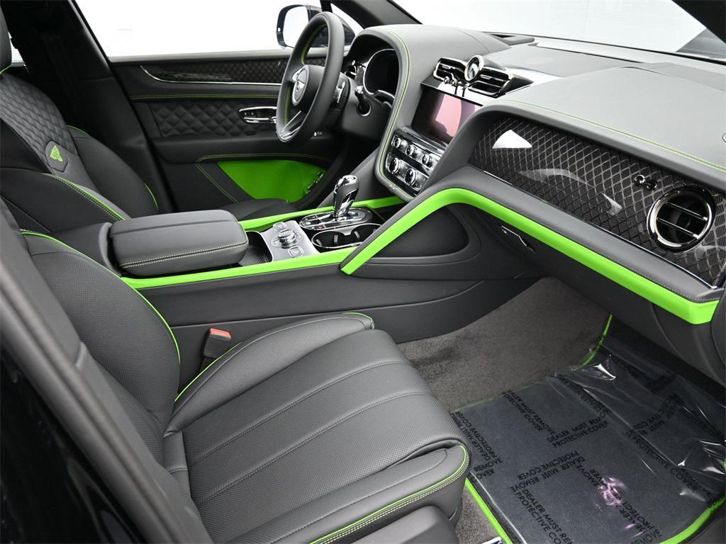 new 2025 Bentley Bentayga car, priced at $278,070