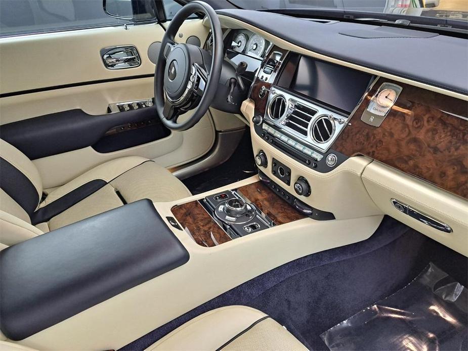 used 2019 Rolls-Royce Dawn car, priced at $286,891