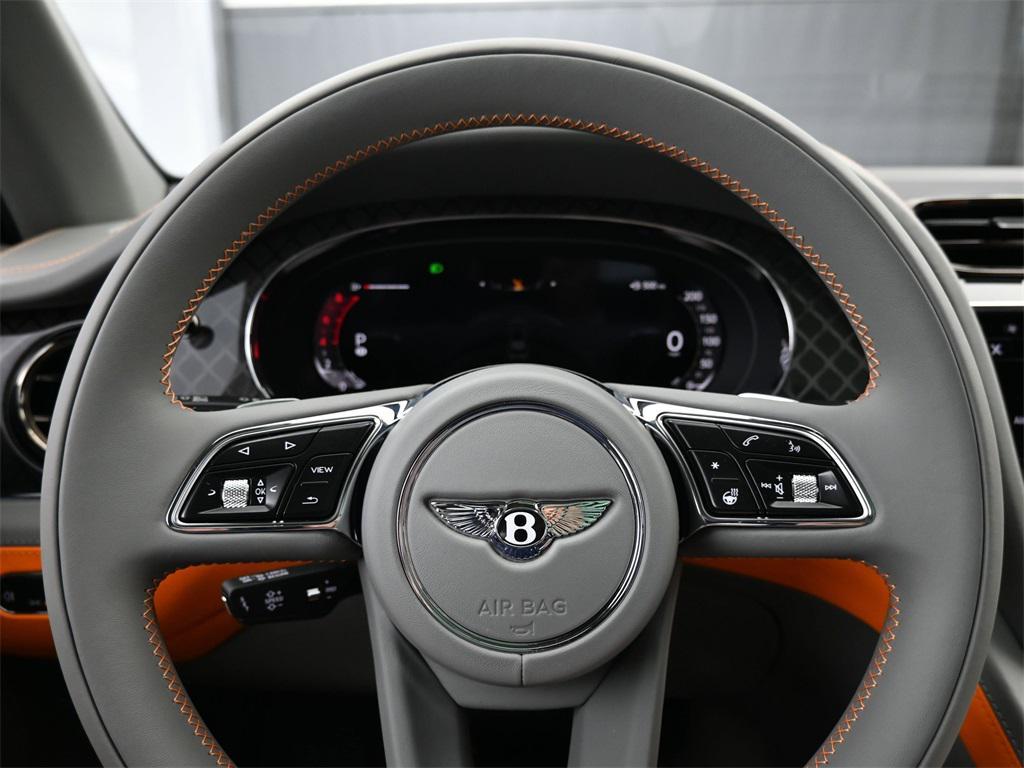new 2025 Bentley Bentayga car, priced at $290,975