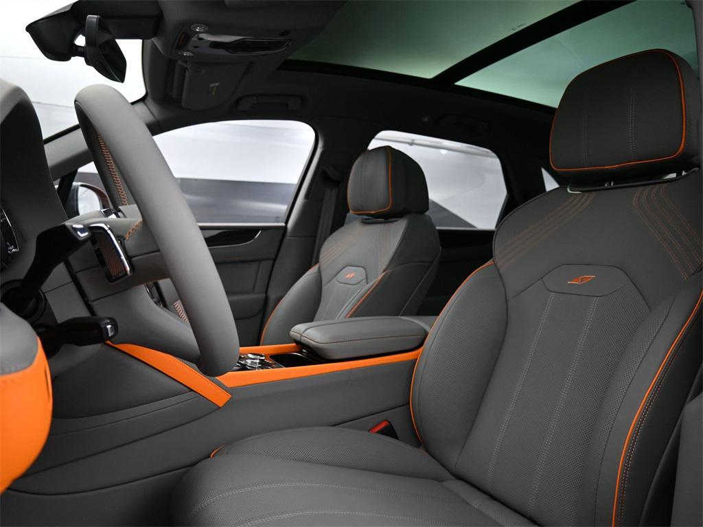 new 2025 Bentley Bentayga car, priced at $290,975