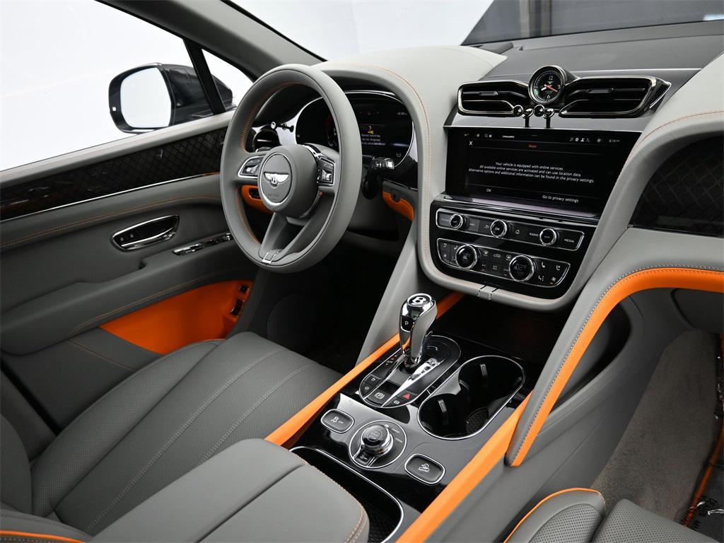 new 2025 Bentley Bentayga car, priced at $290,975