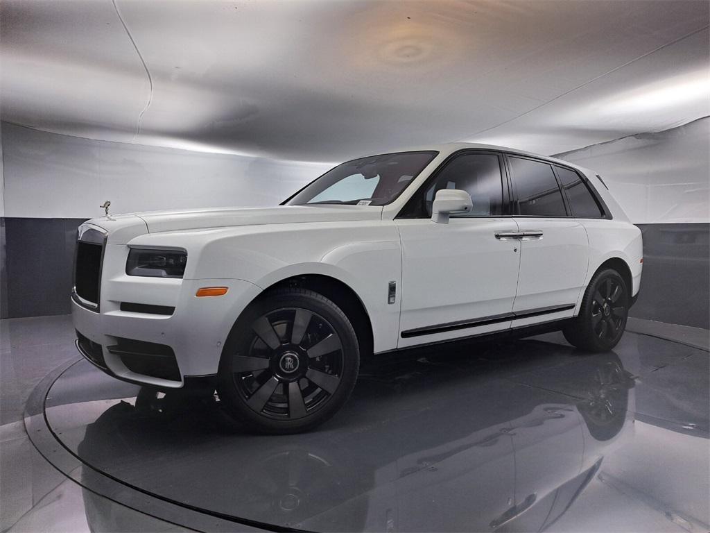 used 2024 Rolls-Royce Cullinan car, priced at $399,900