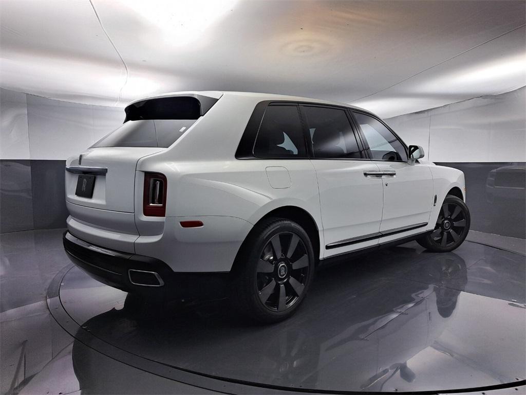 used 2024 Rolls-Royce Cullinan car, priced at $399,900