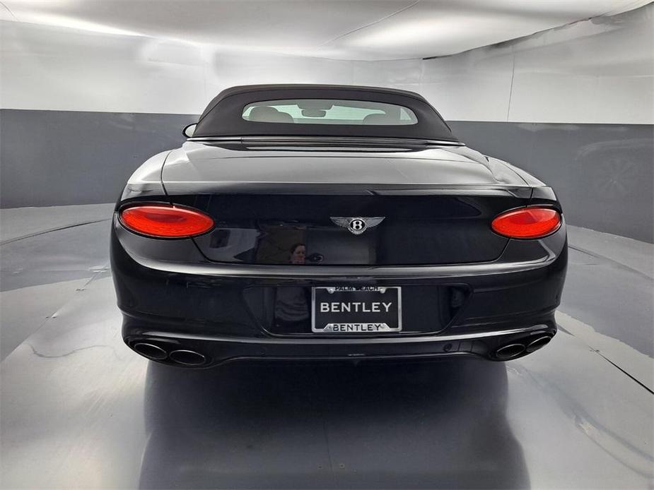 new 2024 Bentley Continental GT car