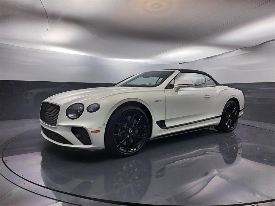 new 2024 Bentley Continental GT car