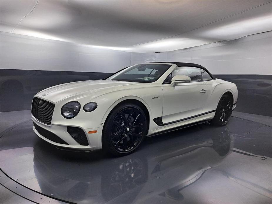 new 2024 Bentley Continental GT car