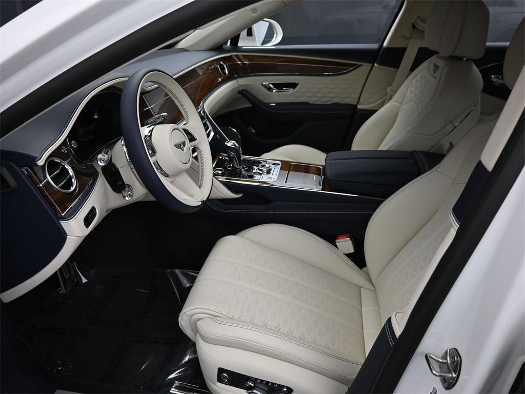 new 2025 Bentley Flying Spur car, priced at $333,515