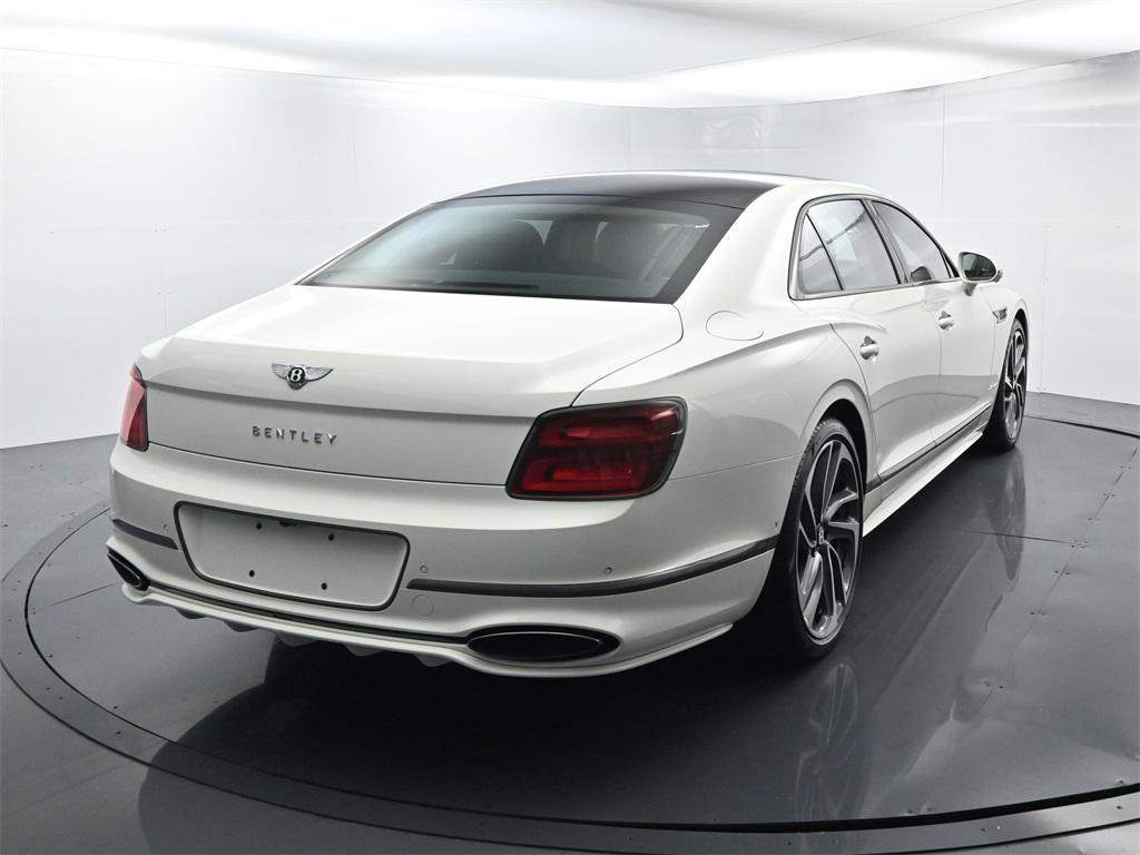 new 2025 Bentley Flying Spur car, priced at $333,515