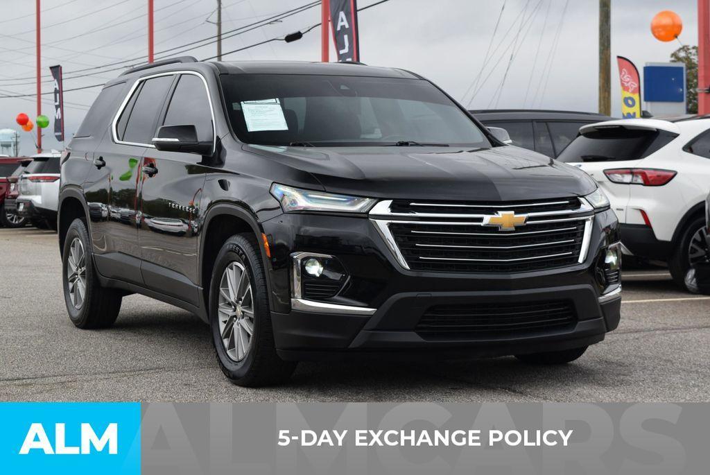 used 2023 Chevrolet Traverse car, priced at $26,420