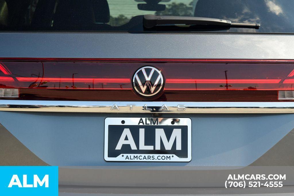 used 2024 Volkswagen Atlas car, priced at $35,320