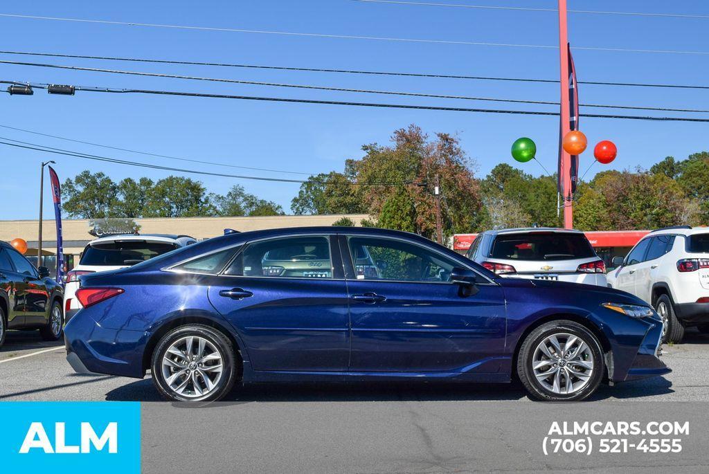 used 2022 Toyota Avalon Hybrid car, priced at $27,420