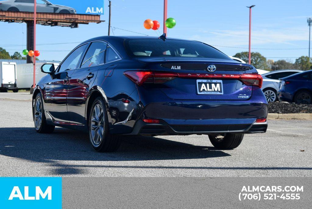 used 2022 Toyota Avalon Hybrid car, priced at $27,420