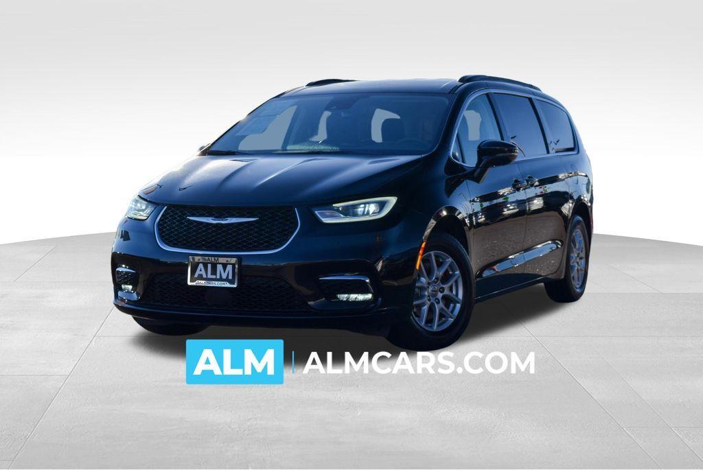 used 2022 Chrysler Pacifica car, priced at $20,920