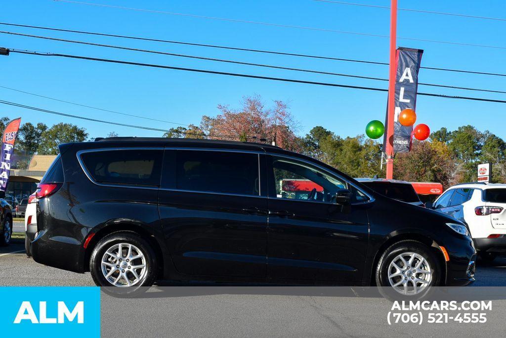 used 2022 Chrysler Pacifica car, priced at $20,920