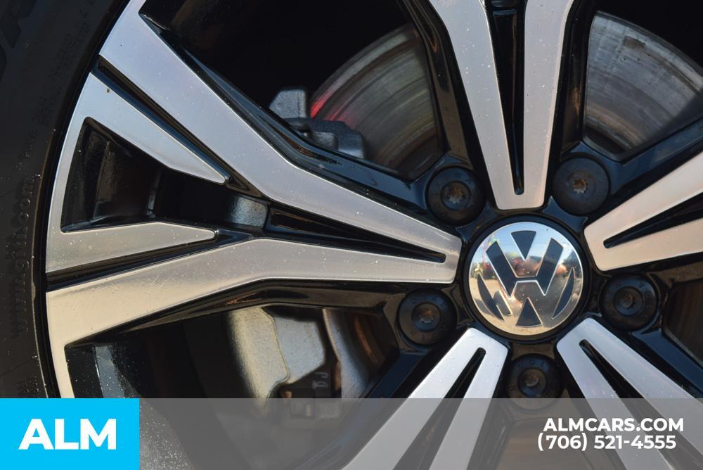 used 2022 Volkswagen Passat car, priced at $19,420