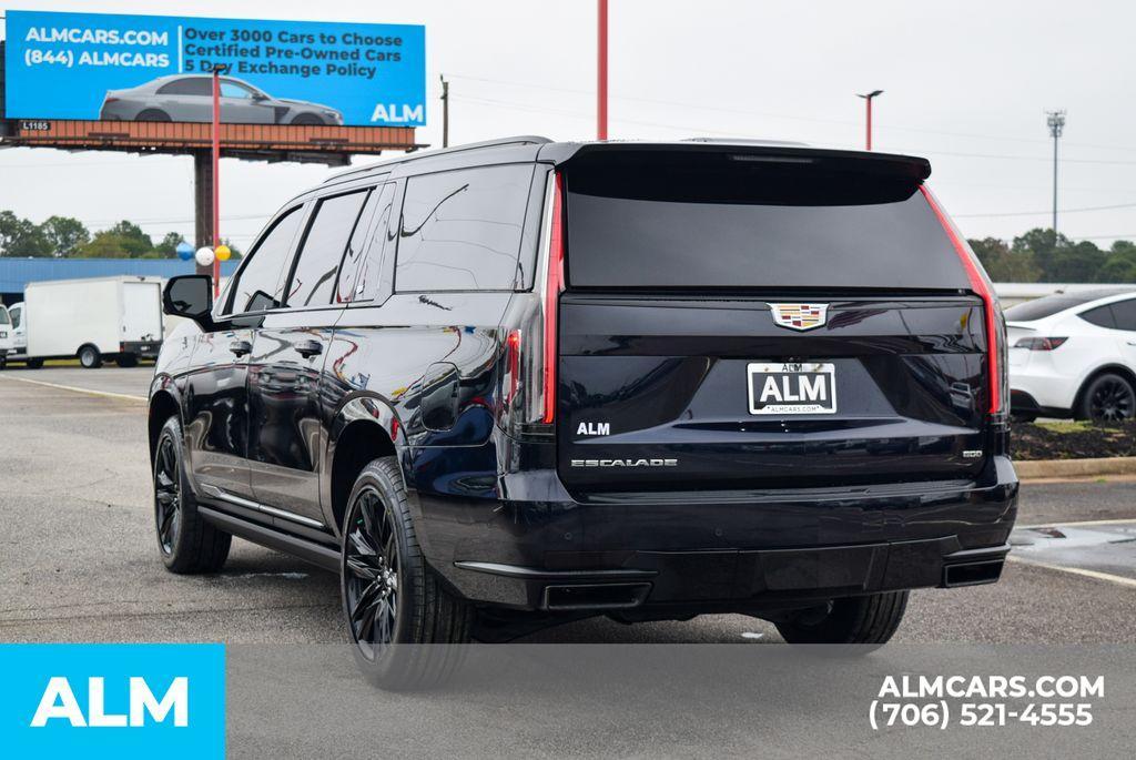 used 2022 Cadillac Escalade ESV car, priced at $79,420