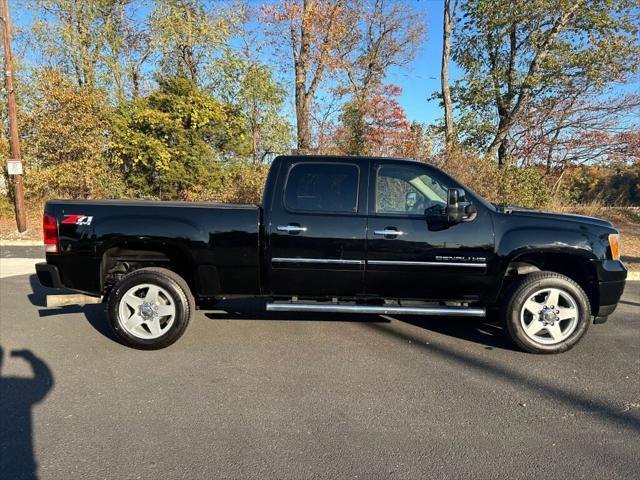 used 2011 GMC Sierra 2500 car, priced at $26,873