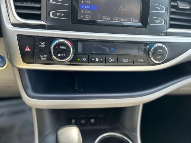 used 2019 Toyota Highlander Hybrid car, priced at $22,500