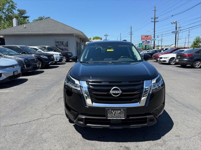 used 2022 Nissan Pathfinder car, priced at $24,700