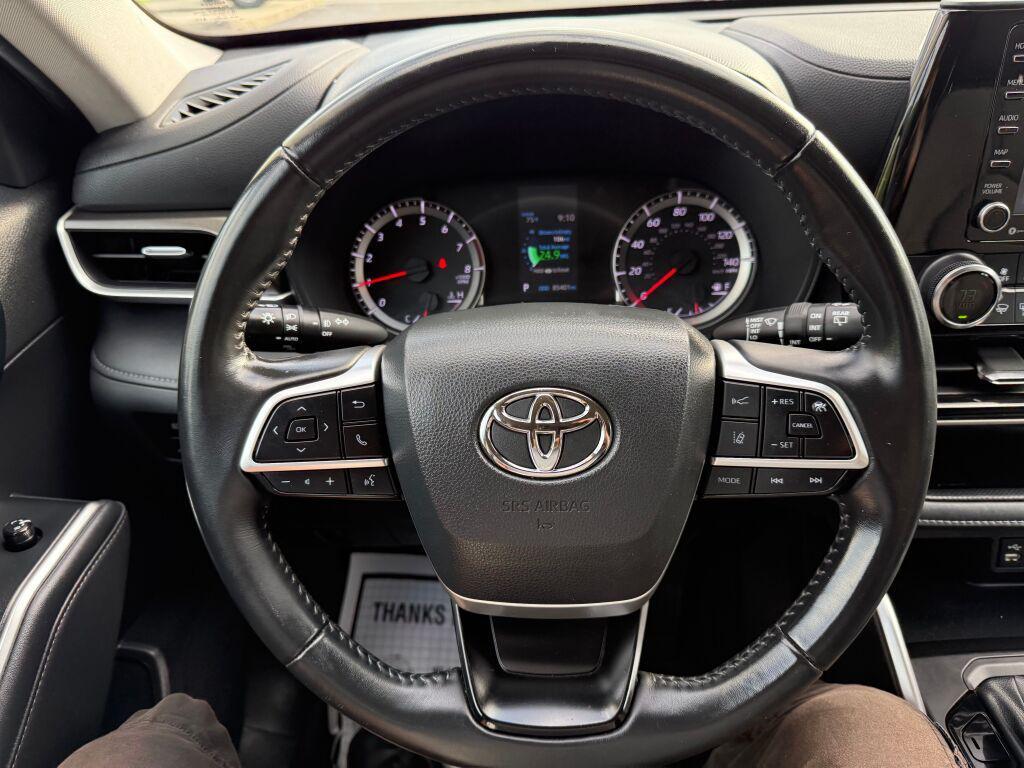 used 2022 Toyota Highlander car, priced at $24,695