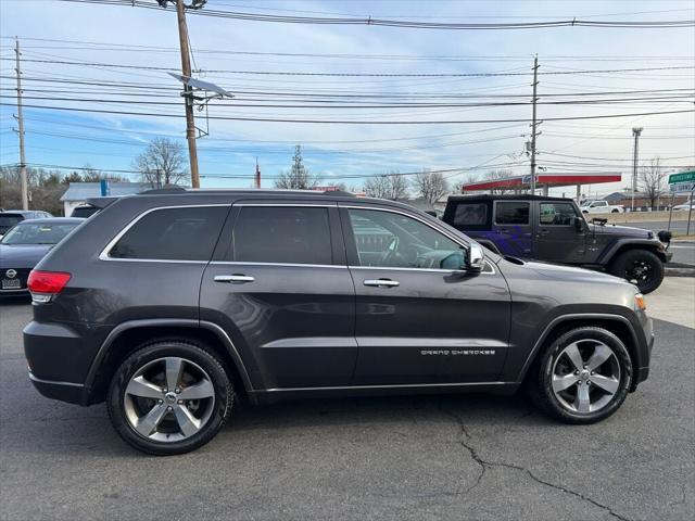 used 2015 Jeep Grand Cherokee car, priced at $17,999