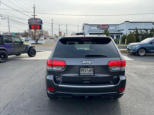 used 2015 Jeep Grand Cherokee car, priced at $17,999