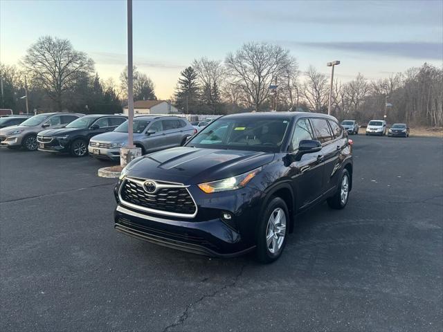 used 2022 Toyota Highlander car, priced at $28,721