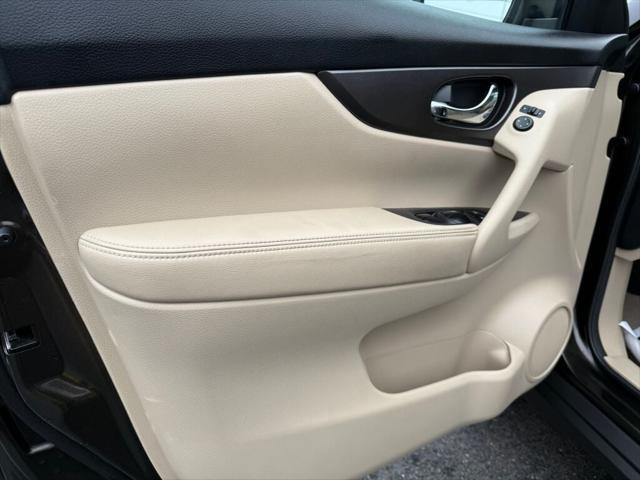 used 2014 Nissan Rogue car, priced at $13,495