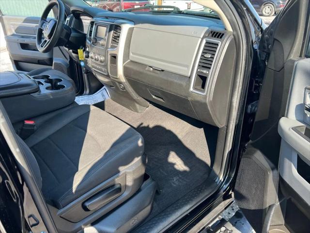 used 2019 Ram 1500 Classic car, priced at $18,500