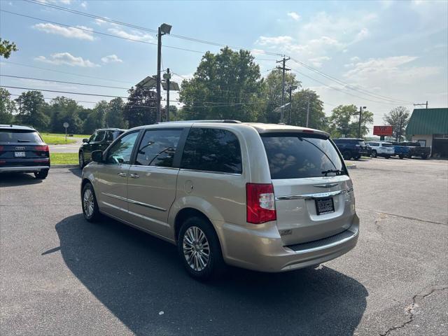 used 2014 Chrysler Town & Country car, priced at $9,799