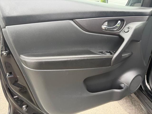 used 2019 Nissan Rogue car, priced at $16,999