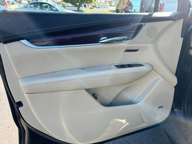 used 2019 Cadillac XT5 car, priced at $19,500