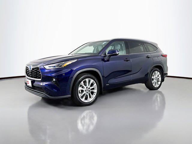 used 2022 Toyota Highlander Hybrid car, priced at $44,977