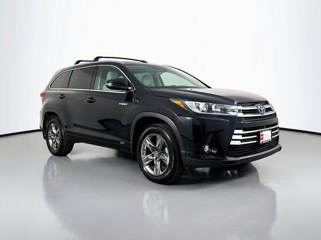 used 2019 Toyota Highlander Hybrid car, priced at $33,977
