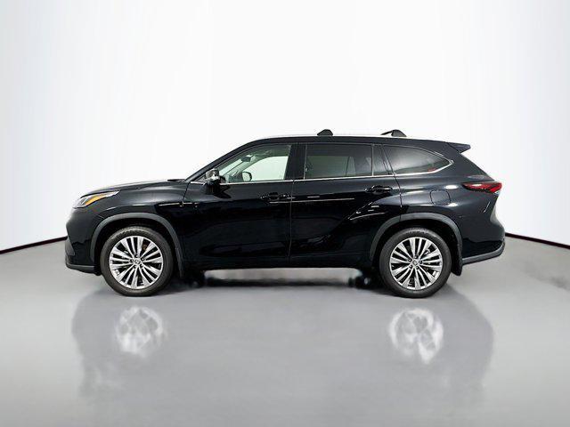 used 2024 Toyota Highlander car, priced at $55,773