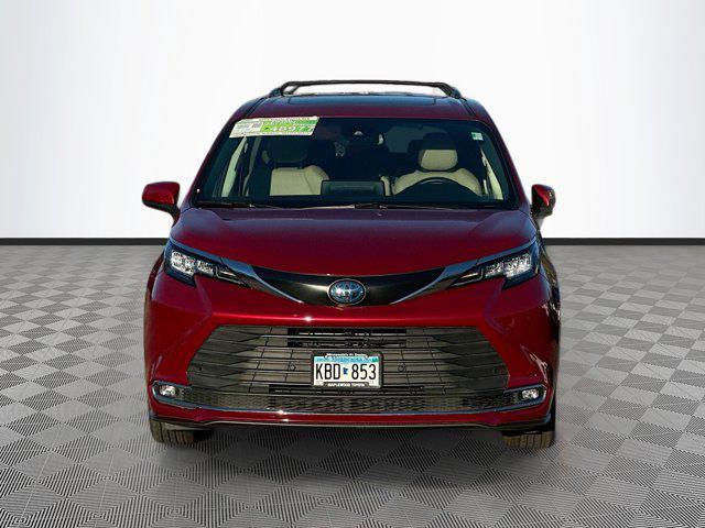 used 2023 Toyota Sienna car, priced at $48,977