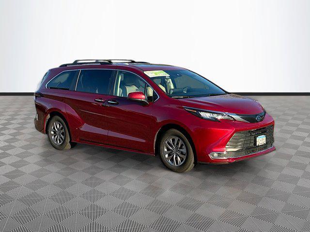 used 2023 Toyota Sienna car, priced at $48,977