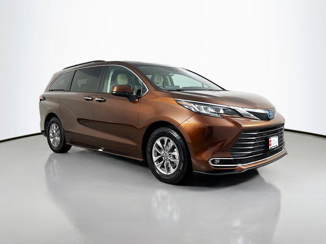 used 2022 Toyota Sienna car, priced at $40,773