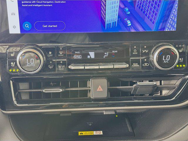used 2023 Toyota Highlander Hybrid car, priced at $49,997