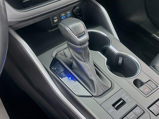 used 2022 Toyota Highlander car, priced at $42,977