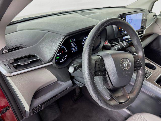 used 2023 Toyota Sienna car, priced at $37,977