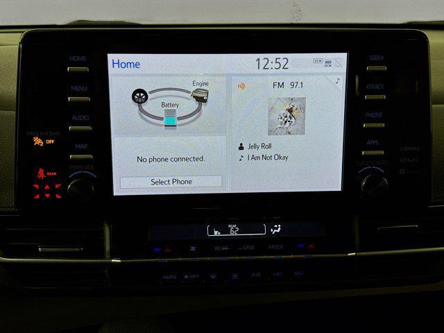 used 2023 Toyota Sienna car, priced at $37,977
