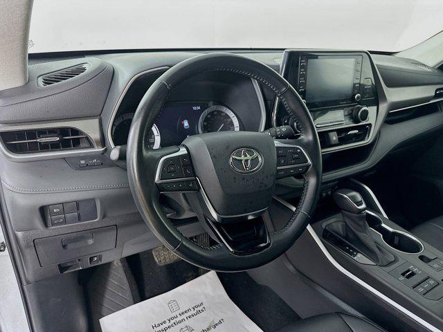 used 2021 Toyota Highlander car, priced at $34,977