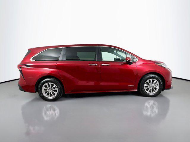 used 2021 Toyota Sienna car, priced at $39,477