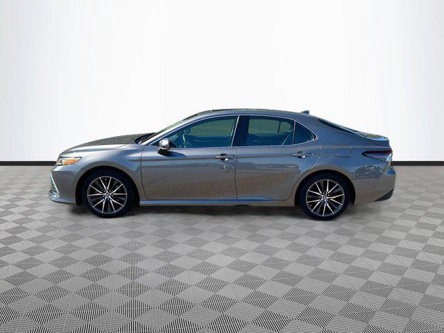 used 2021 Toyota Camry Hybrid car, priced at $28,977