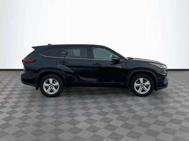 used 2021 Toyota Highlander Hybrid car, priced at $25,264