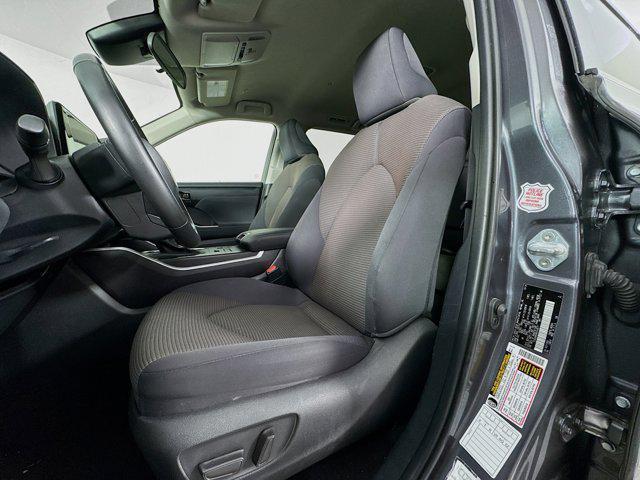 used 2024 Toyota Highlander car, priced at $35,271